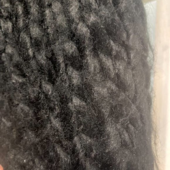 Rehab Lab Black Half Sweater/Shrug size Medium - Picture 5 of 5